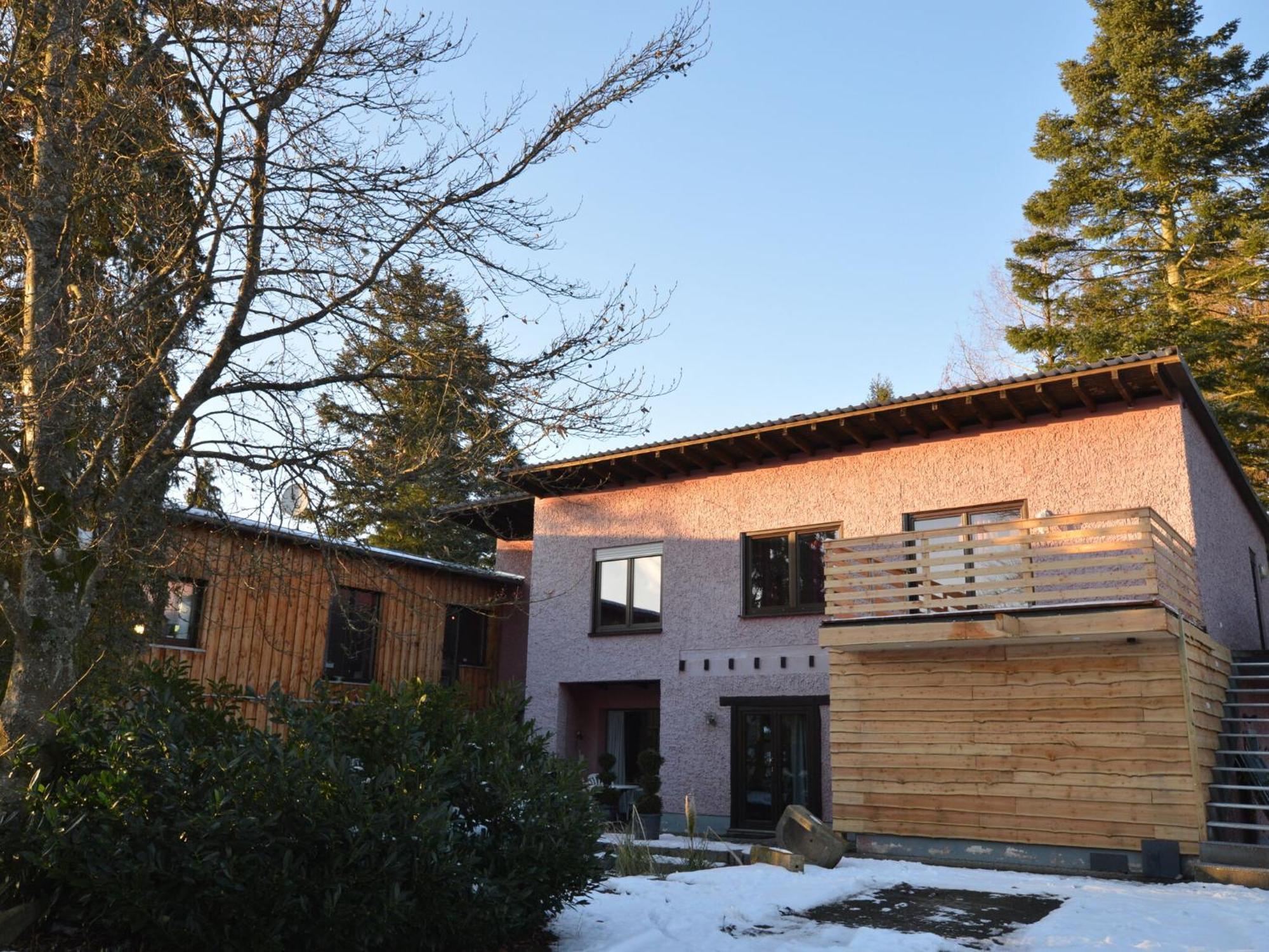 Cosy Apartment In Manderscheid With Balcony Extérieur photo