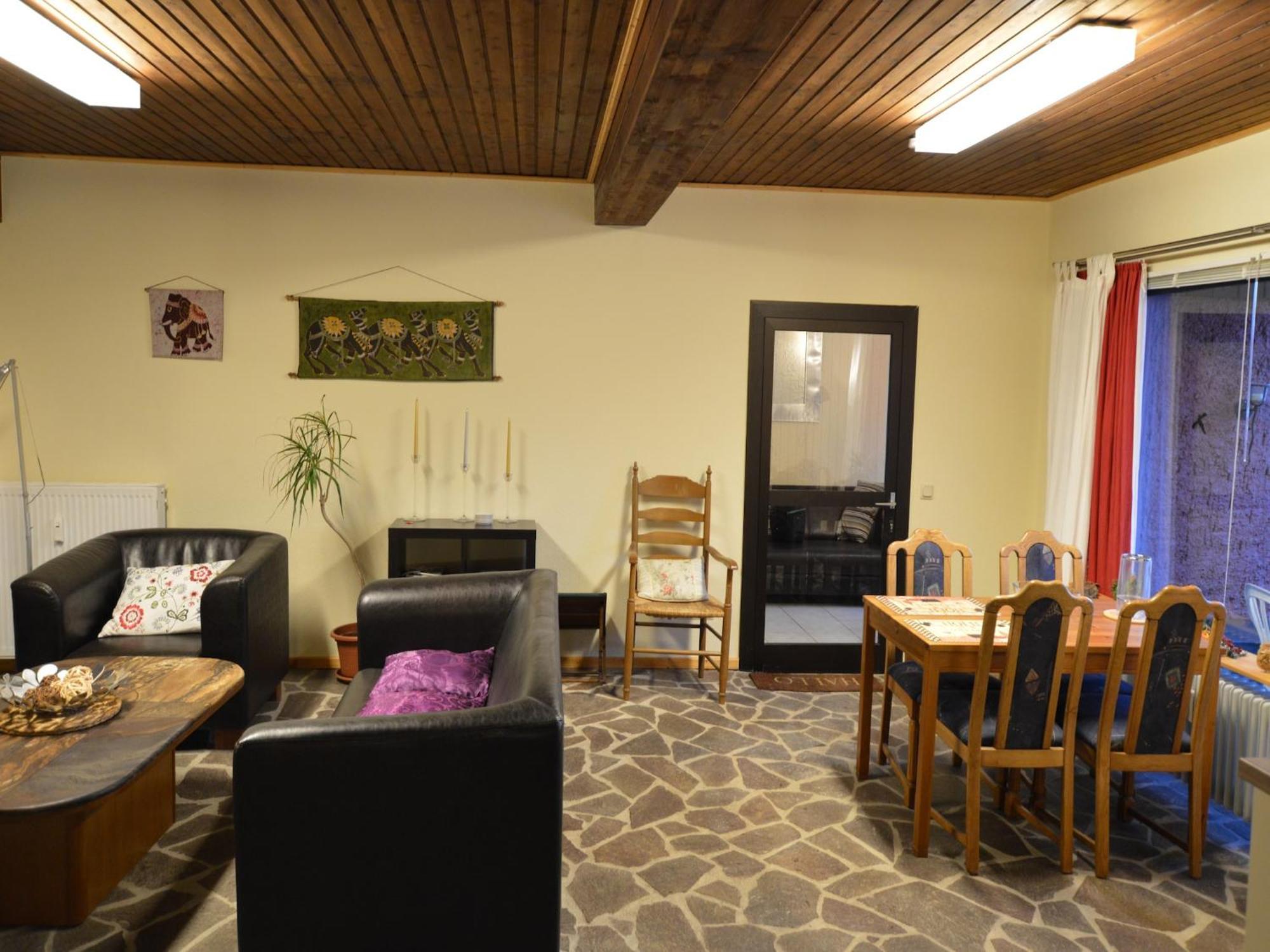 Cosy Apartment In Manderscheid With Balcony Extérieur photo
