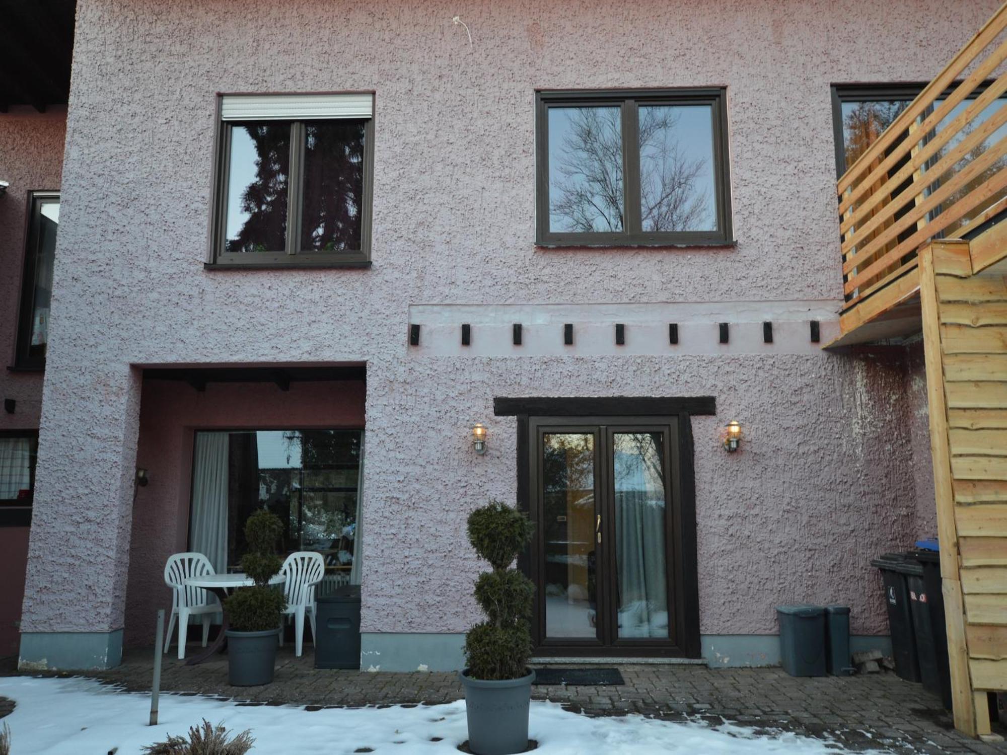 Cosy Apartment In Manderscheid With Balcony Extérieur photo